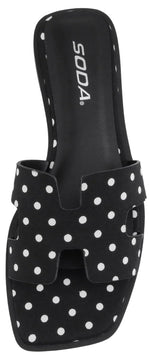 KNIT-S Black Polka Dot Soda