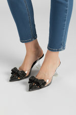 NINA05 Black Berness