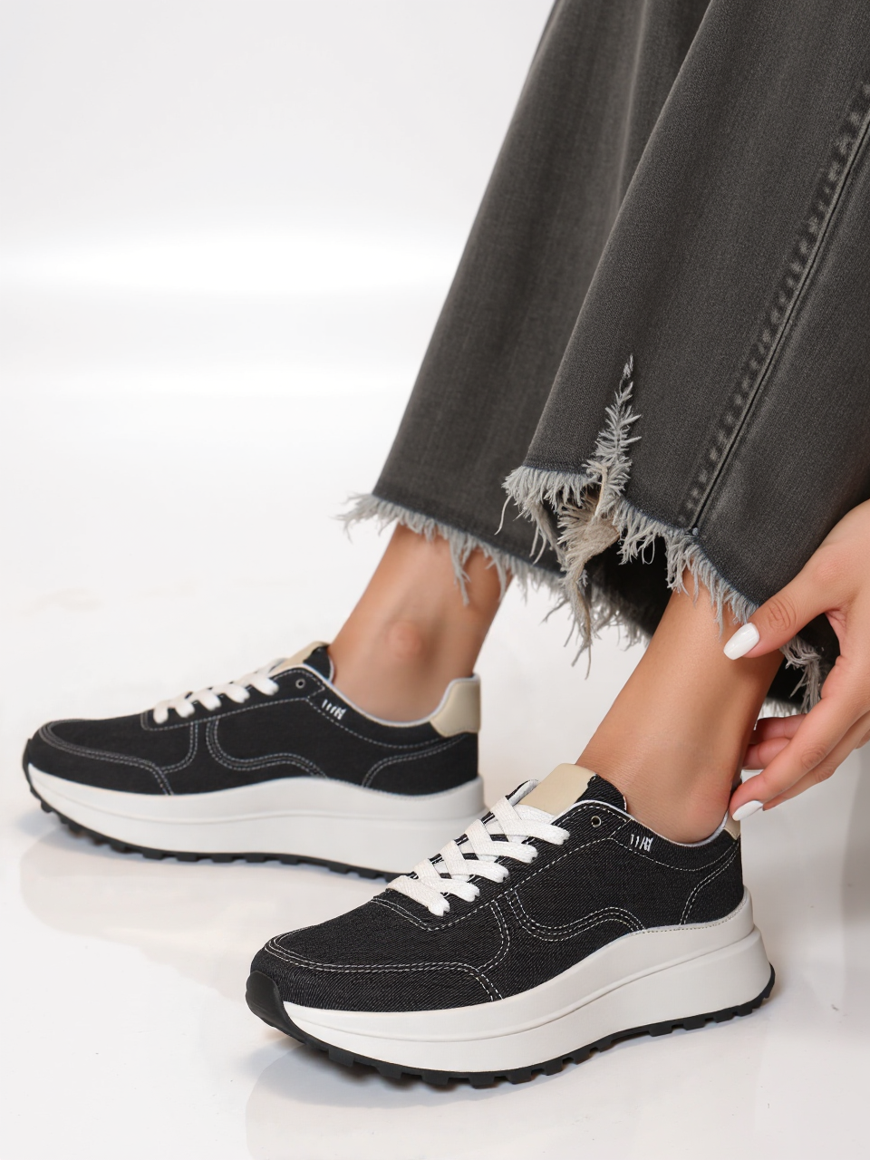 INU-1 Black Denim TOP MODA