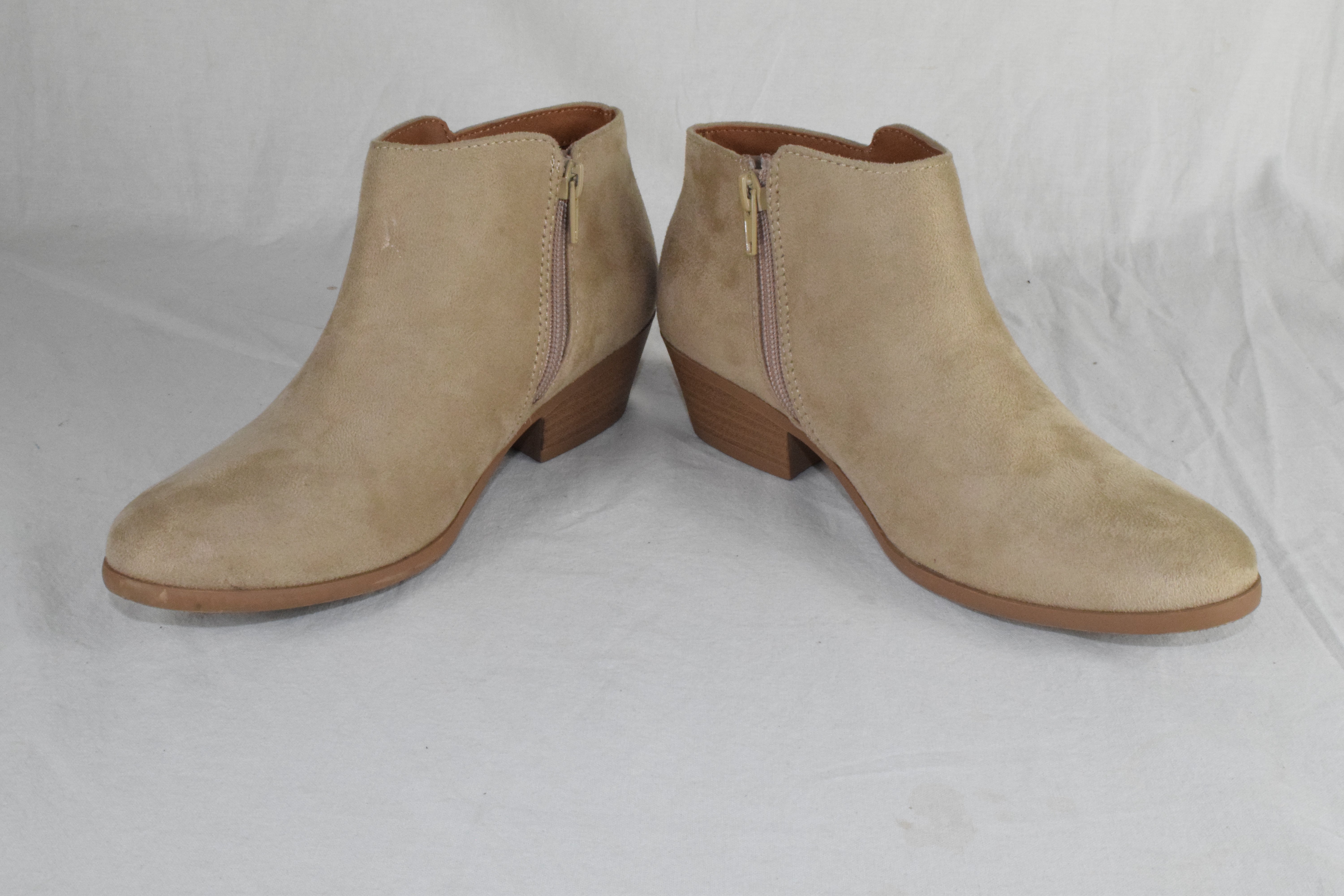 Soda Women Short Heels Ankle Boots Side Zipper Booties Beige Wheat Suede Mug 6