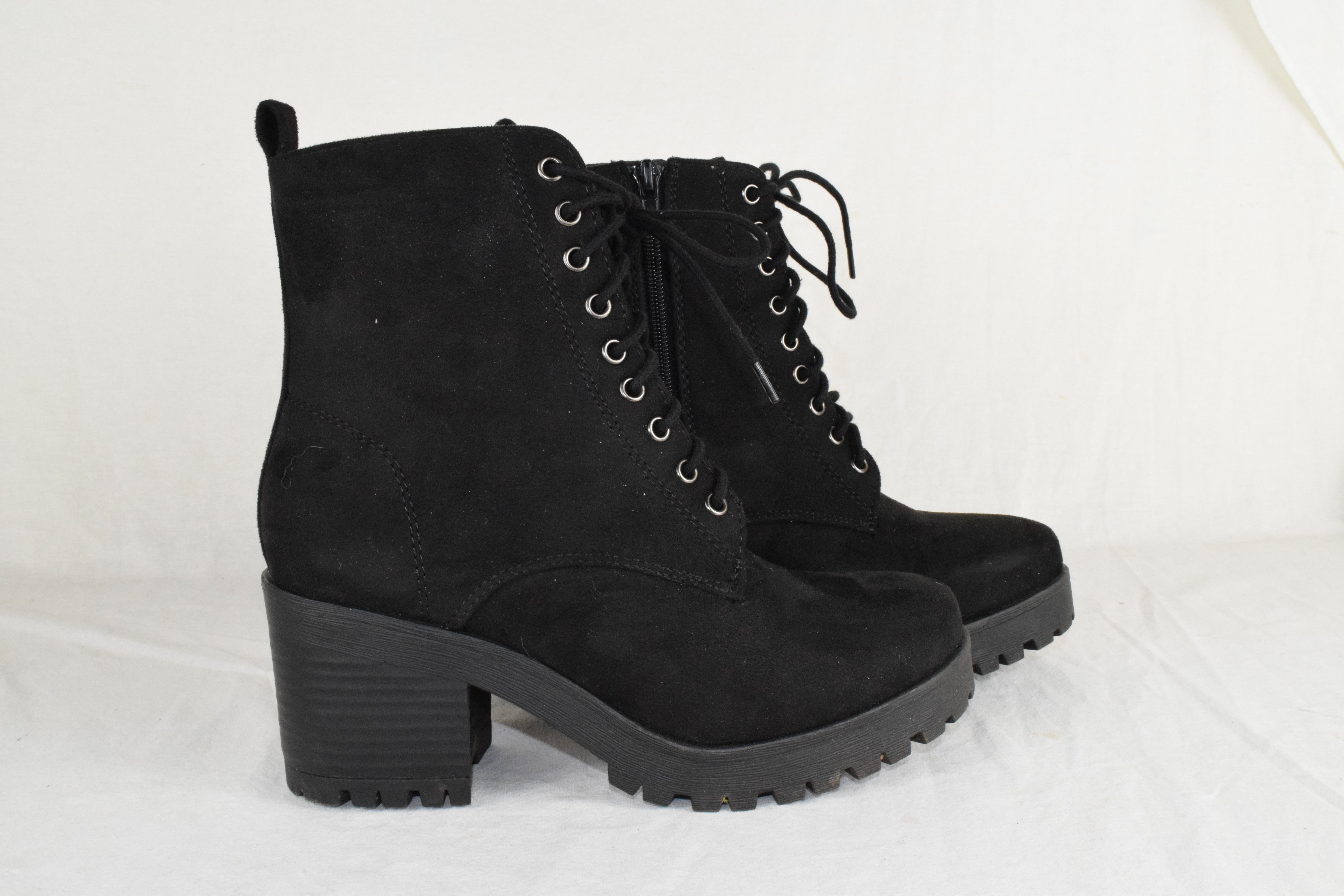 Soda Women High Heels Ankle Boots Combat Lug Sole Booties Black FUZZY Size 7.5