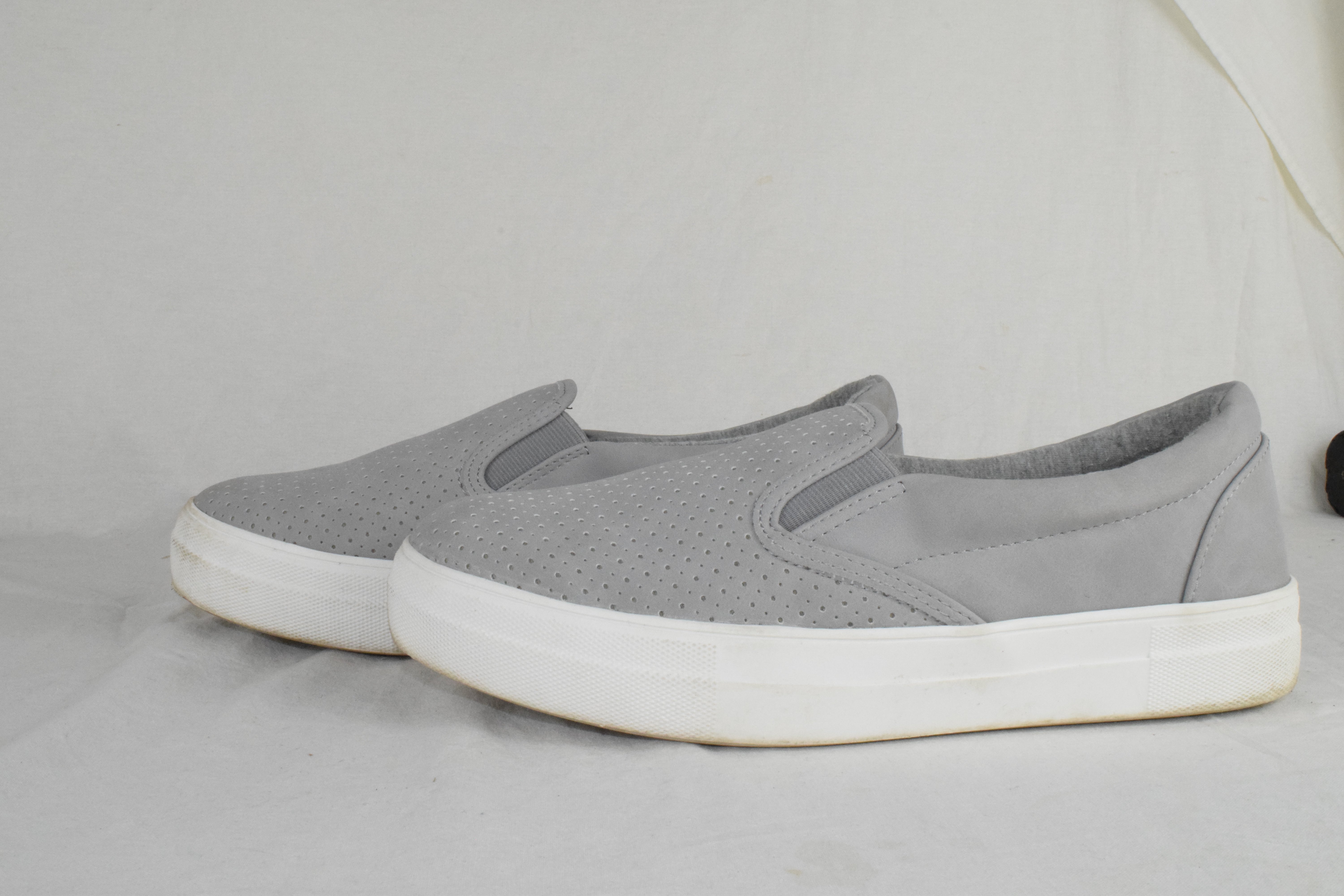 Soda Flat Women Slip-On Loafers Casual Sneakers Platform Gray CROFT Size 9