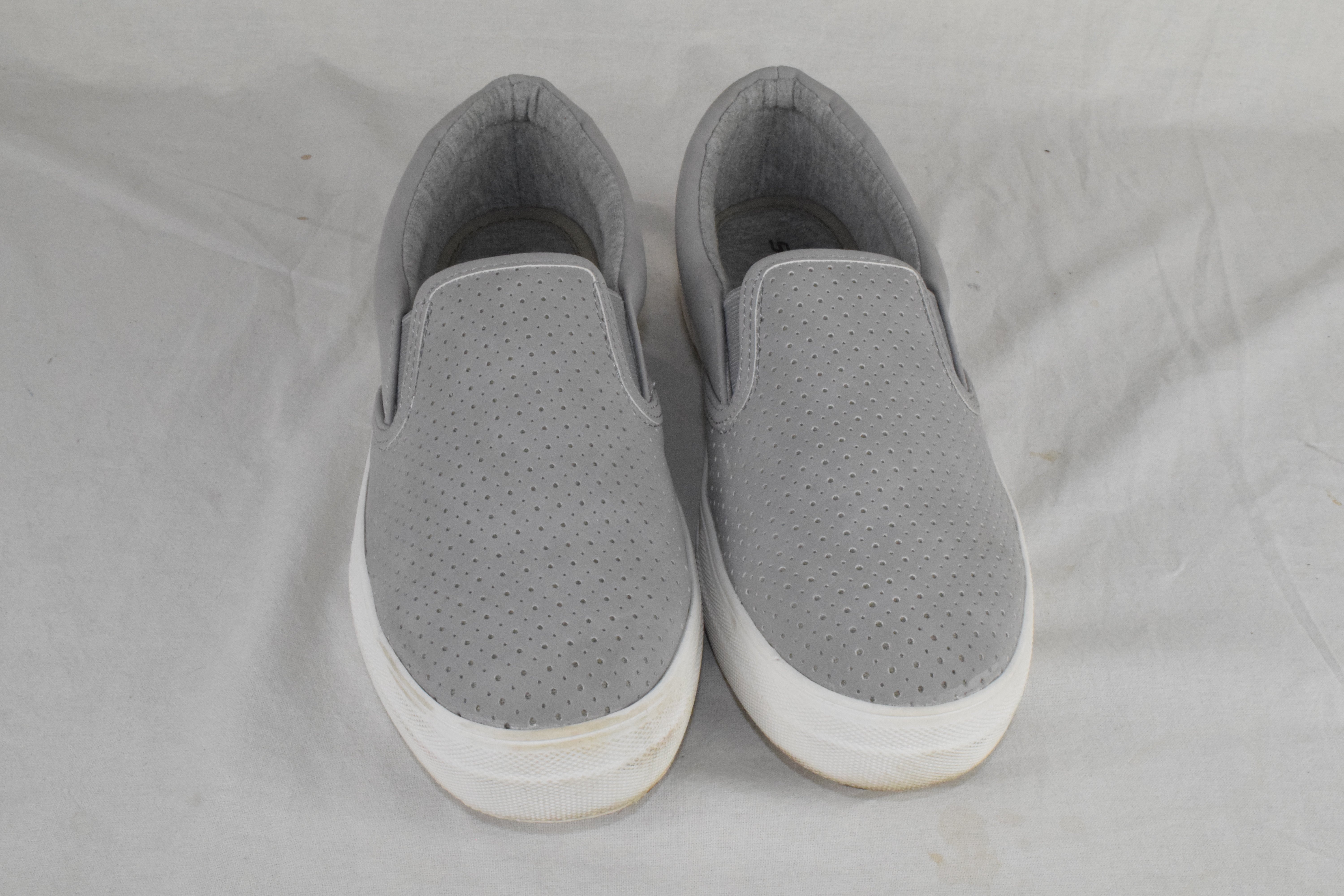 Soda Flat Women Slip-On Loafers Casual Sneakers Platform Gray CROFT Size 9