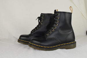 Dr. Martens 1460 Originals 8-Eye Soft Toe 6 Inch Boot Used Size 5 Women