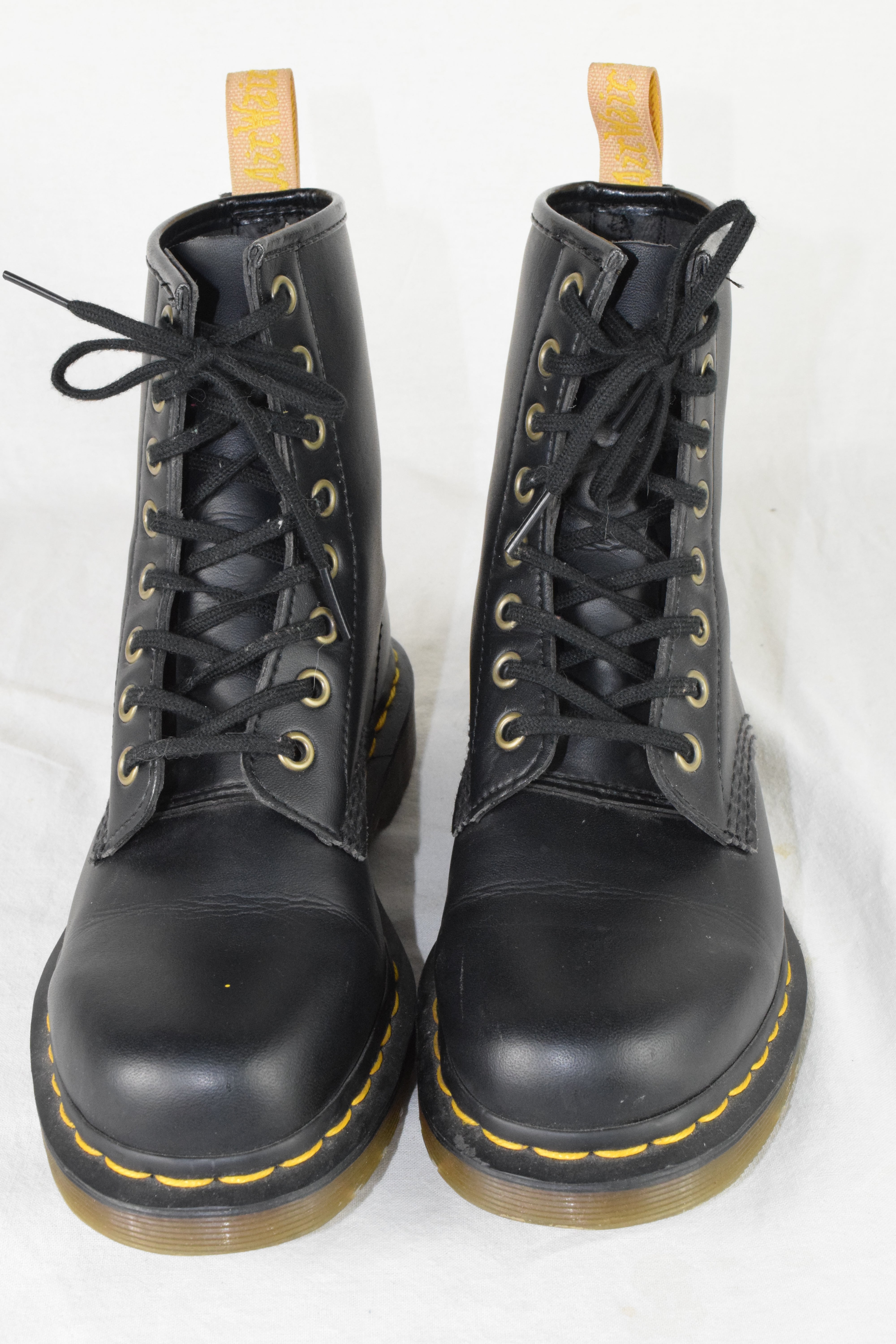 Dr. Martens 1460 Originals 8-Eye Soft Toe 6 Inch Boot Used Size 5 Women