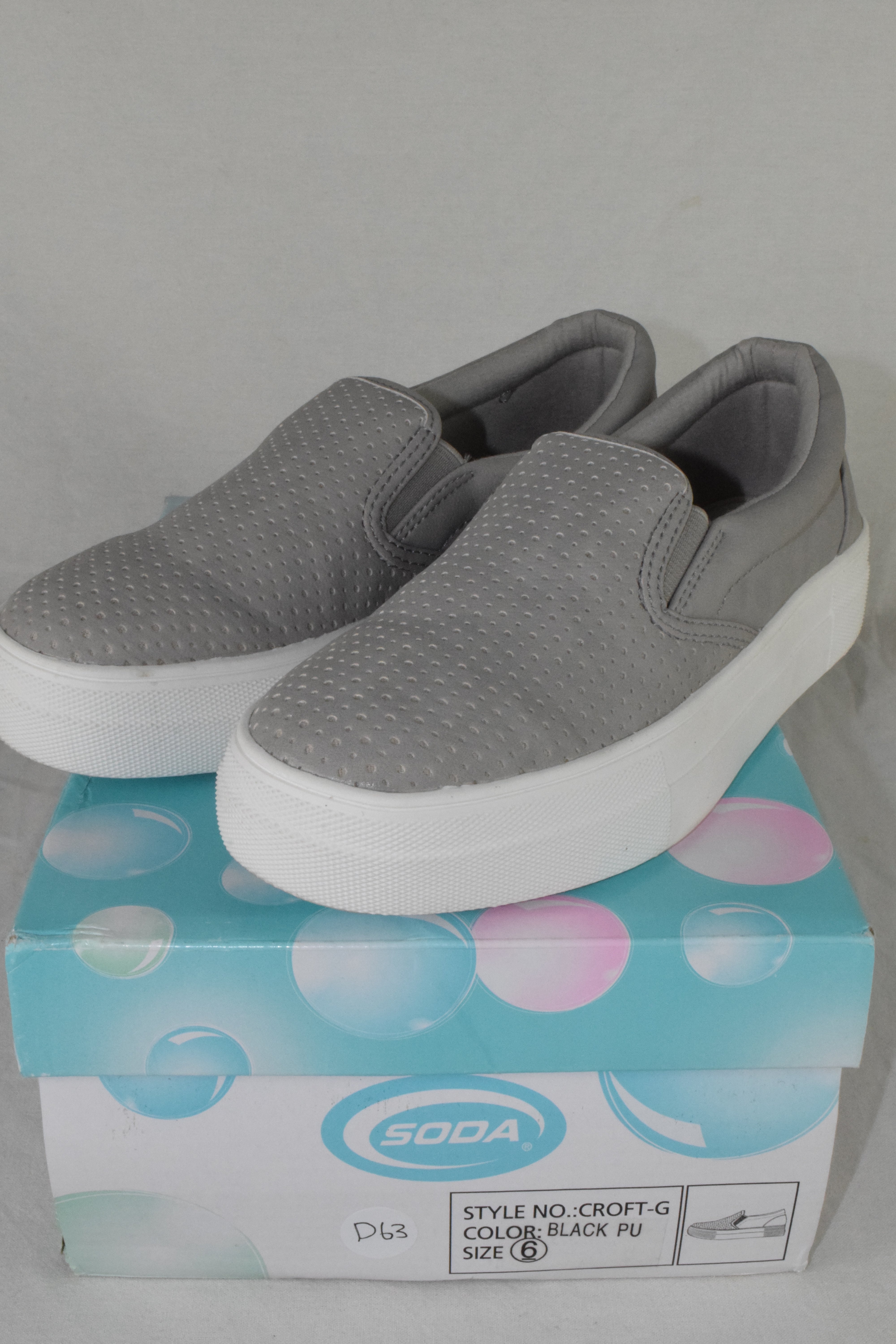 Soda Flat Women Shoes Slip On Loafers Casual Sneakers Platform Gray CROFT Size 6