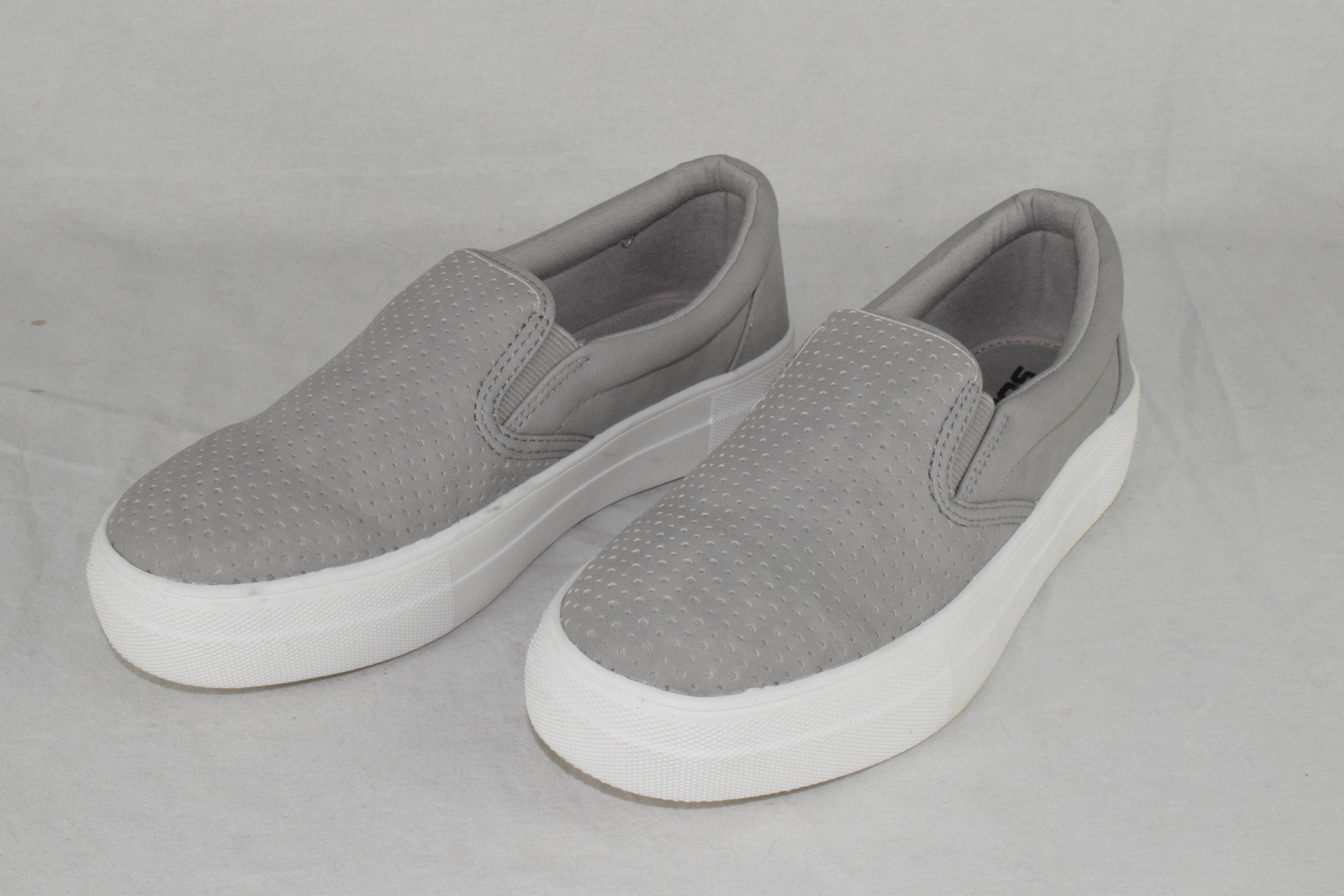 Soda Flat Women Shoes Slip On Loafers Casual Sneakers Platform Gray CROFT Size 6