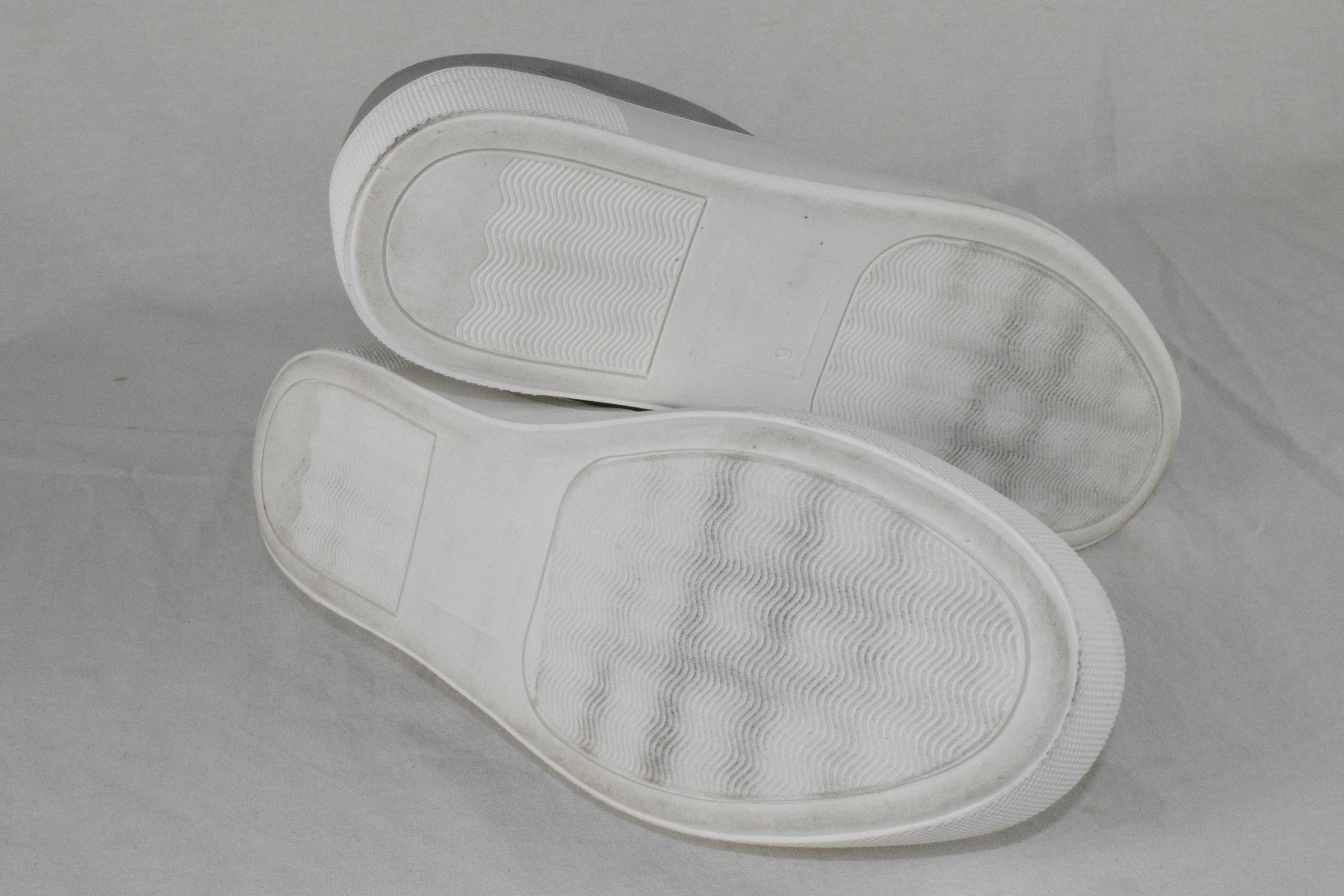 Soda Flat Women Shoes Slip On Loafers Casual Sneakers Platform Gray CROFT Size 6