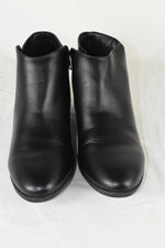 Soda Women Small Short Heels Ankle Boots Side Zipper Booties Black MUG Size 10