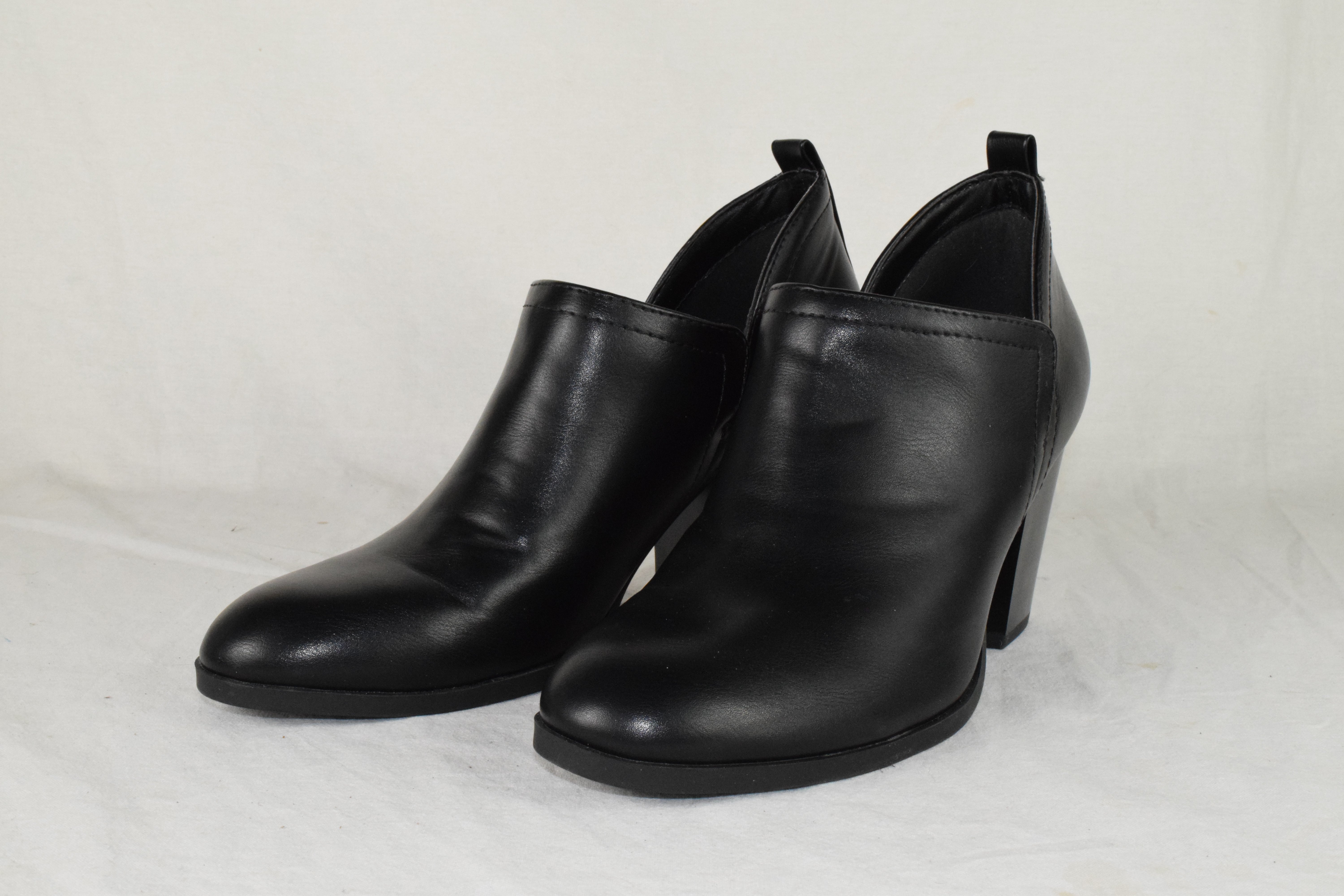 Soda Women Ankle Boots Slip-on Booties V Cut Almond Toe Stack Heel Black GAMEY 9