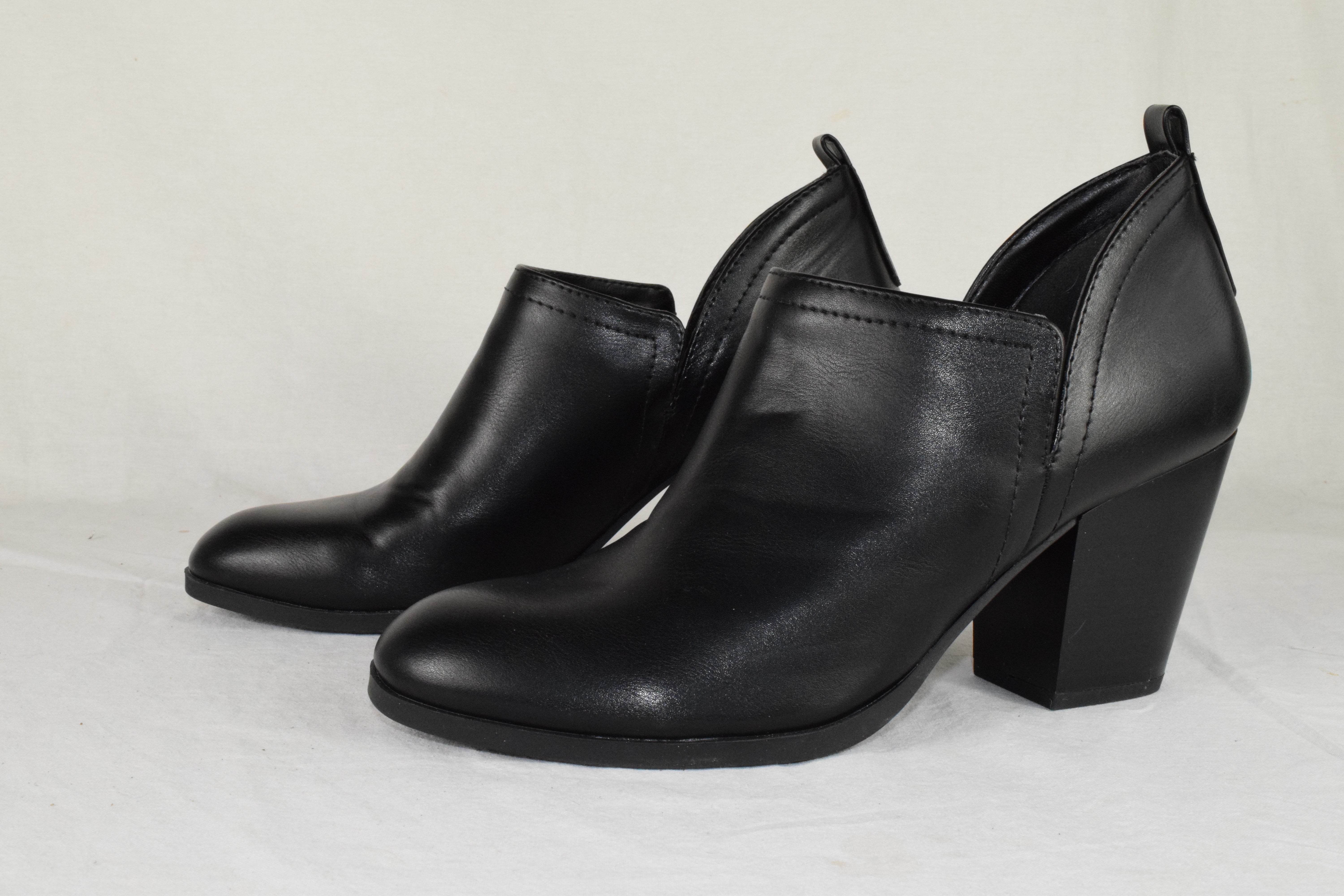 Soda Women Ankle Boots Slip-on Booties V Cut Almond Toe Stack Heel Black GAMEY 9