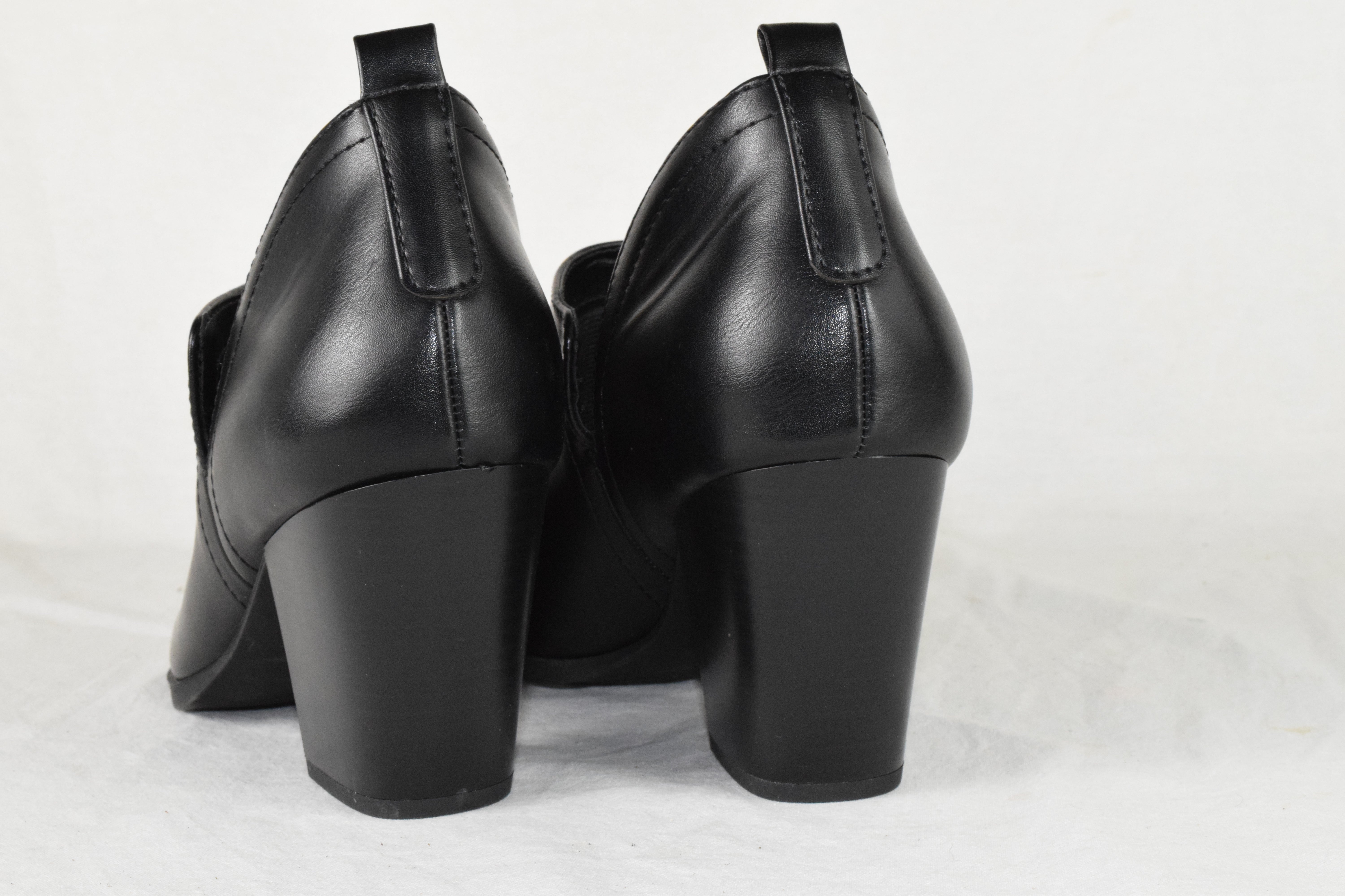 Soda Women Ankle Boots Slip-on Booties V Cut Almond Toe Stack Heel Black GAMEY 9