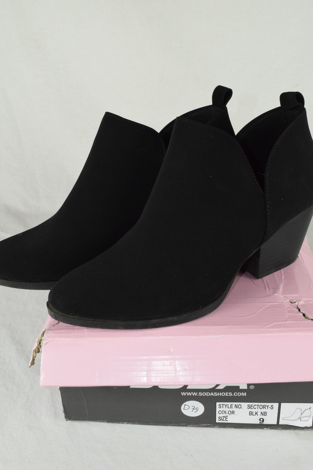 Soda Women Ankle Boots Zipper Booties V Cut Pointed Black Suede Heel SECTORY 9